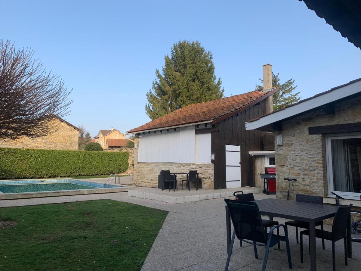 Le Saint-Hilaire Bed and Breakfast Εξωτερικό φωτογραφία
