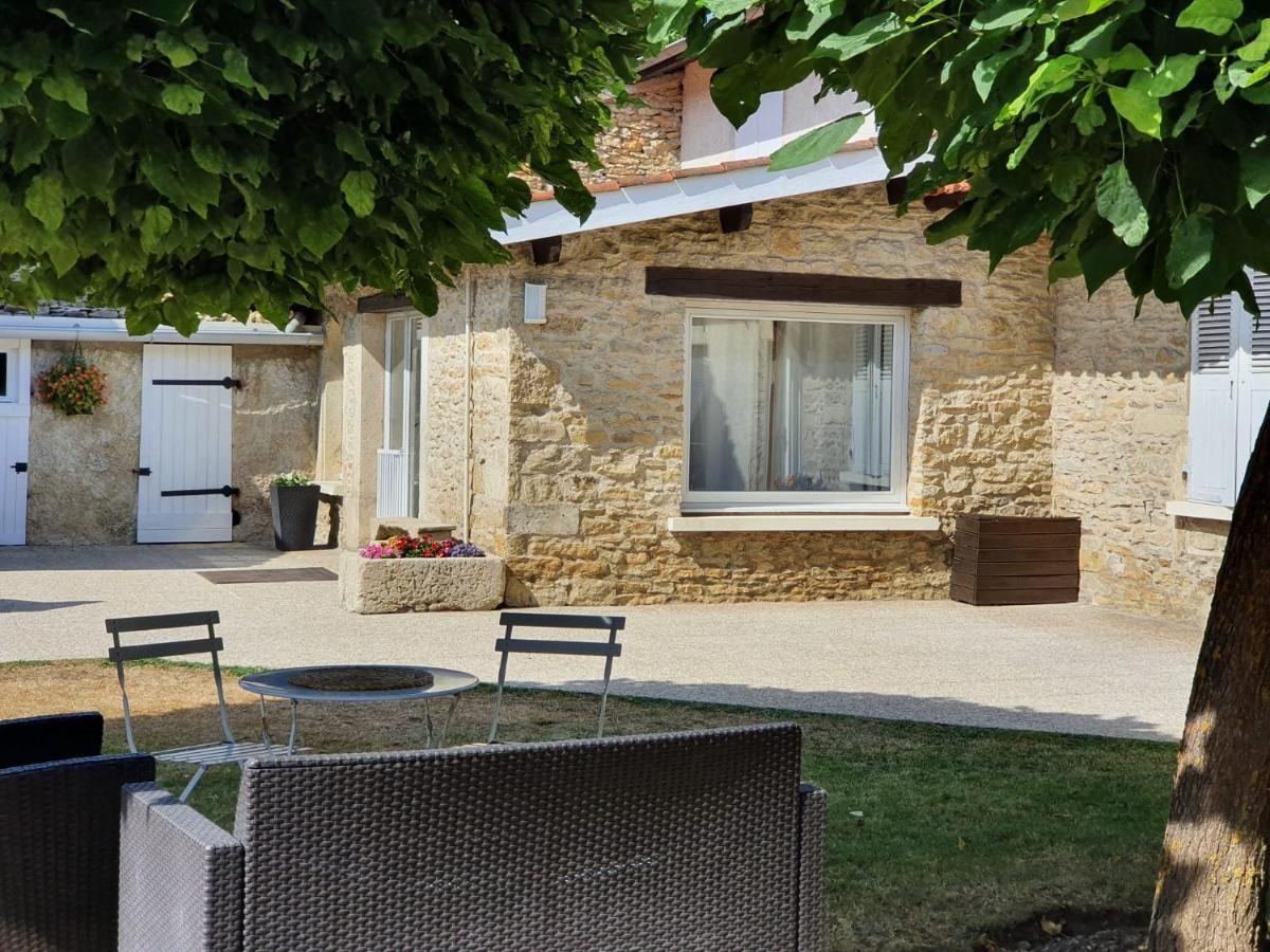 Le Saint-Hilaire Bed and Breakfast Εξωτερικό φωτογραφία